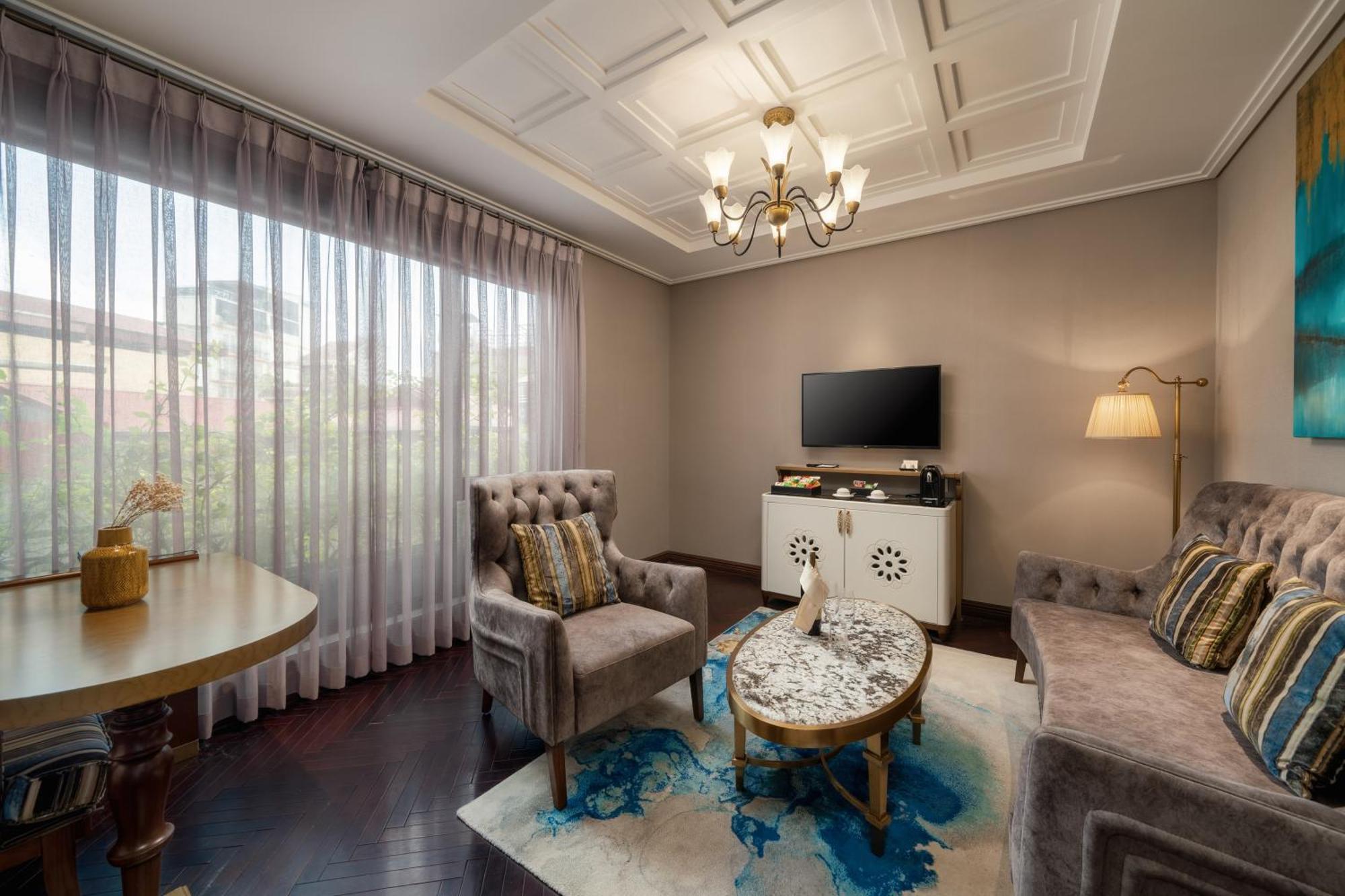 Peridot Grand Luxury Boutique 5* Hà Nội